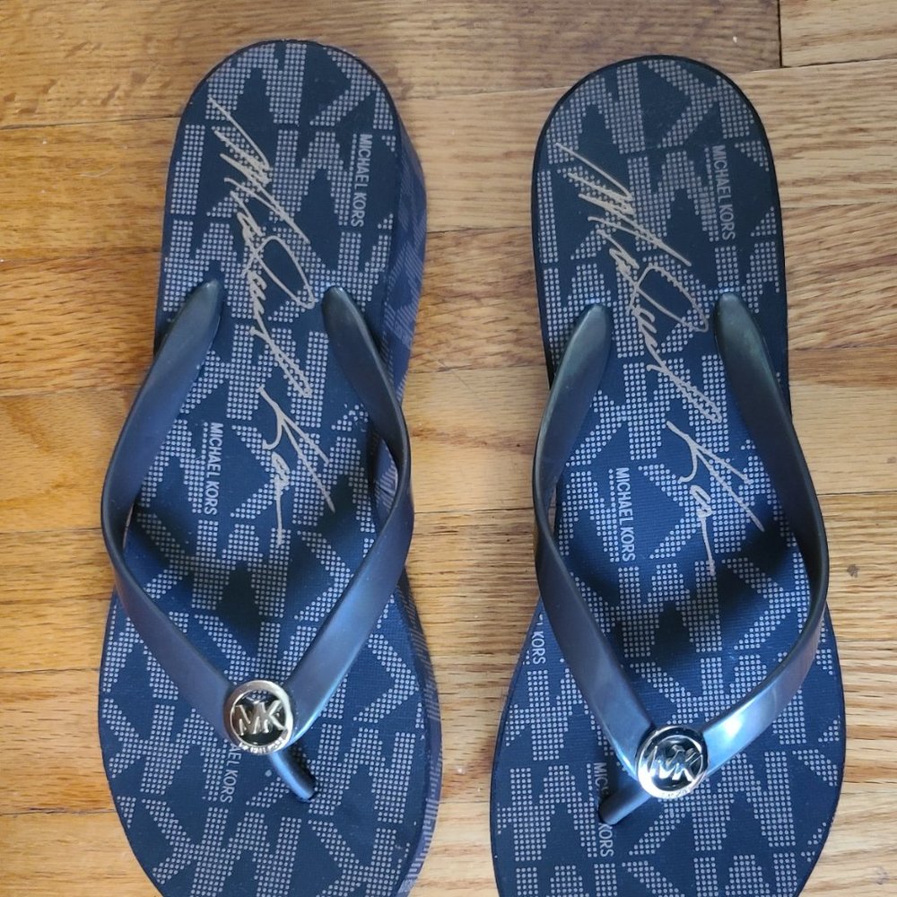 2 for $50 - Michael Kors - Women’s size 9 Brown Logo Wedge Flip Flops - Picture 6 of 11